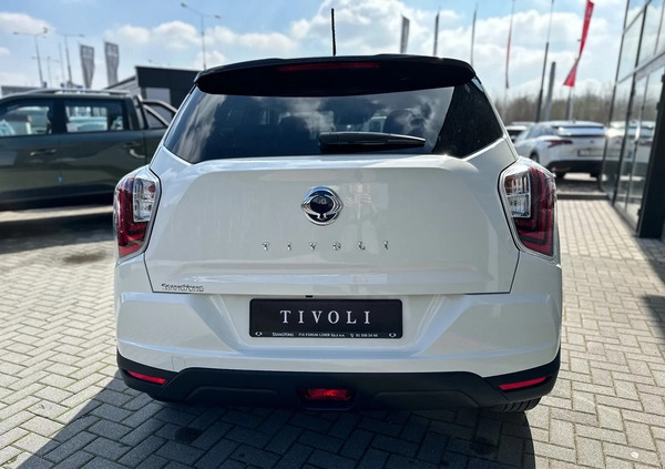 SsangYong Tivoli cena 112990 przebieg: 1000, rok produkcji 2023 z Strzyżów małe 79